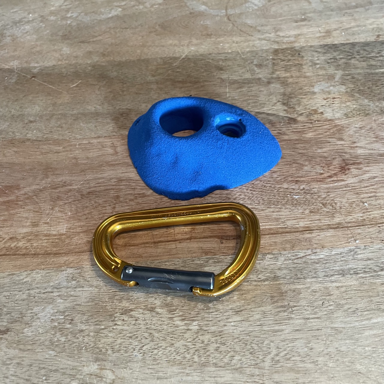 LOT41_EP_BLEU_M1