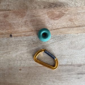 LOT40_ROKODROMO_VERT_XS